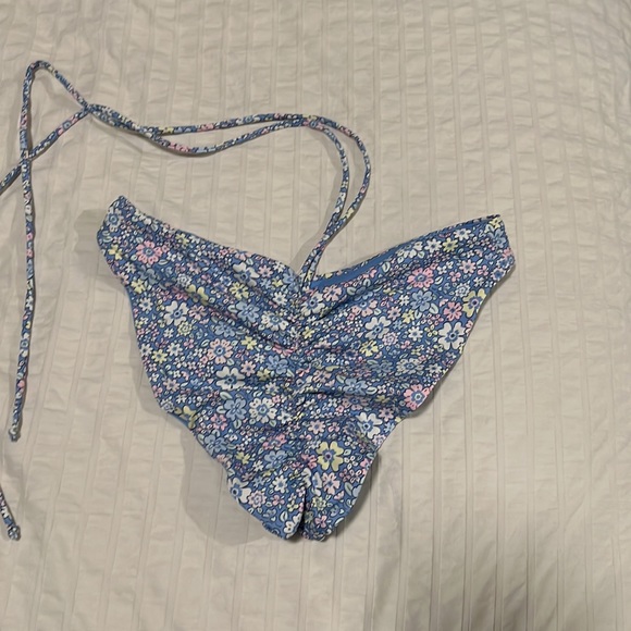 Frankie’s Bikini Springtime Jagger Bandeau, Foxy String Top, Foxy Cheeky Bottom - Picture 14 of 16